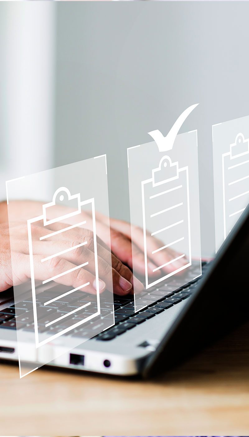 Connselfie-portrait-on-sma-JJ9WRFY